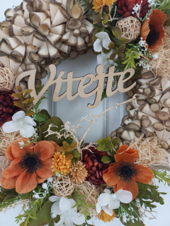 Věnec z dřevěných hoblin - vítejte